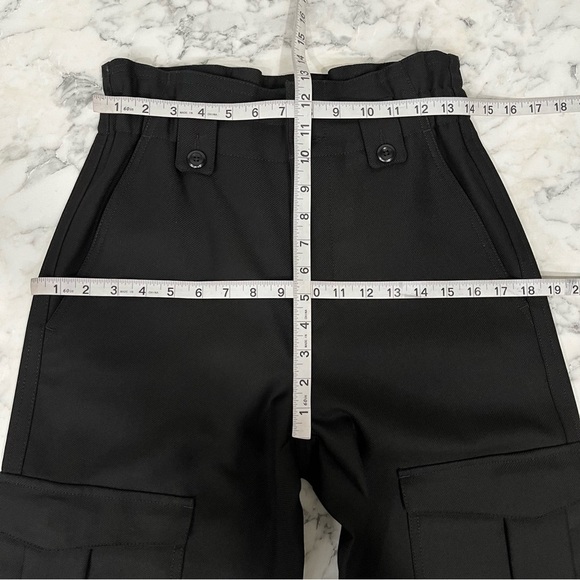 Banana Republic 100% Wool Black Cargo Pants Joggers High Waisted Cinched Ankles - Picture 8 of 12